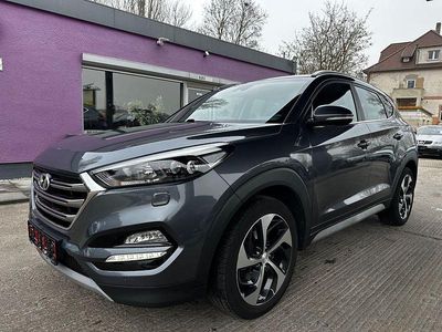 Grau Gebraucht 2018 Hyundai Tucson Style SUV | 18.880 € (Fairer Preis)