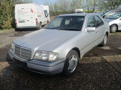 gebraucht Mercedes C180 