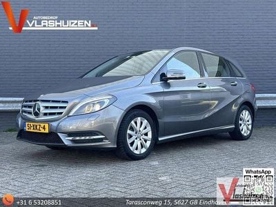 Gebraucht Mercedes B180 Ambition 122 PS (89 kW) 2012 Grau Van / Kleinbus