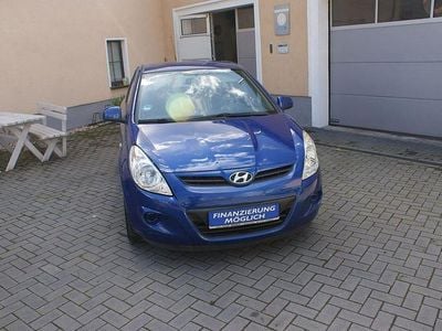 Gebraucht Hyundai i20 Edition+ 77 PS (56 kW) 2011 Blau Kleinwagen