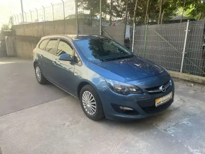 Gebraucht Opel Astra Energy 110 PS (80 kW) 2016 Blau Kombi