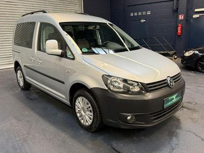 Silber Gebraucht 2014 VW Caddy Trendline Van / Kleinbus | 7.140 € (Guter Preis)