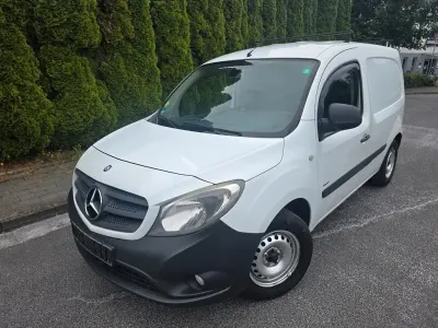 Gebraucht Mercedes Citan 109 90 PS (66 kW) 2017 Arktikweiss Van / Kleinbus