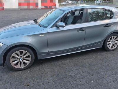 Gebraucht BMW 116 115 PS (84 kW) 2005 Blau Kleinwagen
