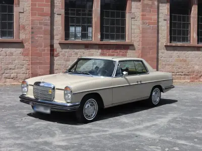 Gebraucht Mercedes W114 150 PS (110 kW) 1969 Beige Coupé