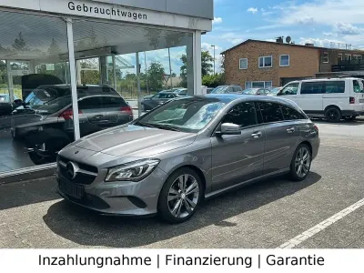 Gebraucht Mercedes 220 Urban 177 PS (130 kW) 2016 Grau Kombi