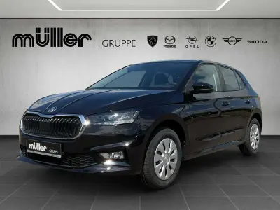 Neu Skoda Fabia Essence 80 PS (58 kW) 2025 Schwarz Kleinwagen