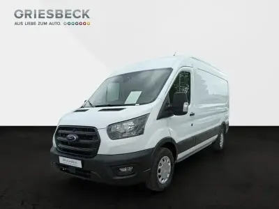Używany Ford Transit Trend 131 KM (96 kW) 2025 Biały Minivan