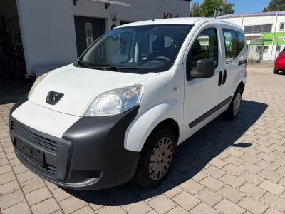 Gebraucht Peugeot Bipper Active 75 PS (55 kW) 2013 Weiß Van / Kleinbus
