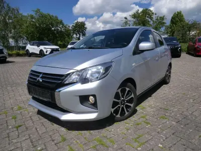 Gebraucht Mitsubishi Space Star Select+ 71 PS (52 kW) 2023 Coolsilber Kleinwagen