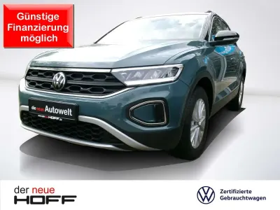 Gebraucht VW T-Roc Life 110 PS (80 kW) 2023 Petroleum blue metallic SUV