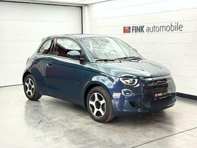 Gebraucht Fiat 500e Action 69 kW (95 PS) 2023 Grün Limousine