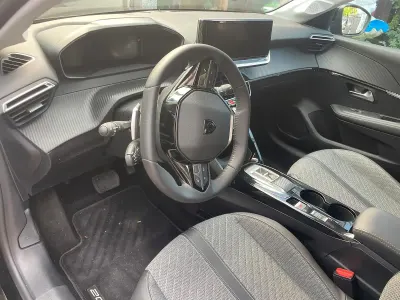Gebraucht Peugeot 208 Allure 2025 Schwarz Kleinwagen