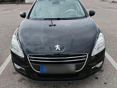 Gebraucht Peugeot 508 SW 140 PS (102 kW) 2012 Schwarz Kombi