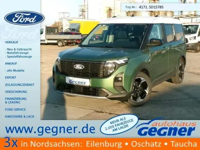 Neu Ford Tourneo Courier Active 125 PS (91 kW) 2025 Bursting green metallic Van / Kleinbus
