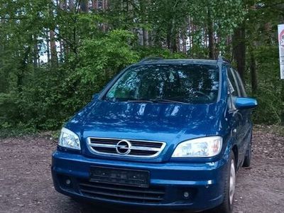 gebraucht Opel Zafira 2.2