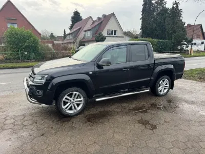 Używany VW Amarok Highline 179 KM (131 kW) 2015 Czarny Pickup