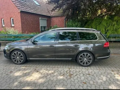 Gebraucht VW Passat Exclusive 170 PS (125 kW) 2012 Braun Kombi