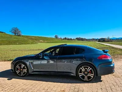 Gebraucht Porsche Panamera 4S 420 PS (308 kW) 2013 Blau Kleinwagen