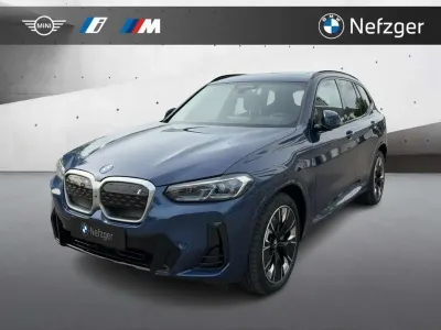 Gebraucht BMW iX3 M Sport 210 kW (286 PS) 2025 Phytonicblau metallic SUV