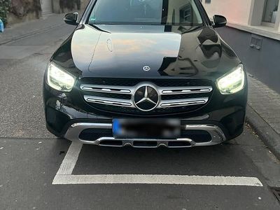 Usata Mercedes GLC200 163 CV (119 kW) 2019 Nero SUV