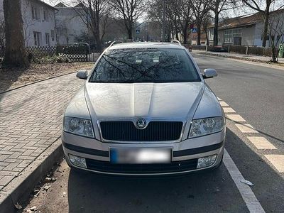 Gebraucht Skoda Octavia 140 PS (102 kW) 2007 Silber Kombi