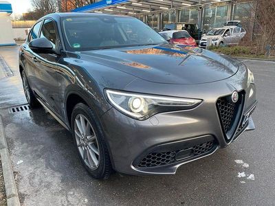 Gebraucht Alfa Romeo Stelvio Sprint 200 PS (147 kW) 2021 Grau SUV