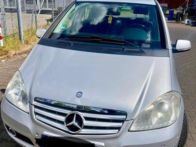 Mercedes A180