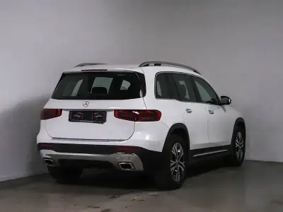 Gebraucht Mercedes GLB220 Progressive 190 PS (139 kW) 2025 Weiß SUV