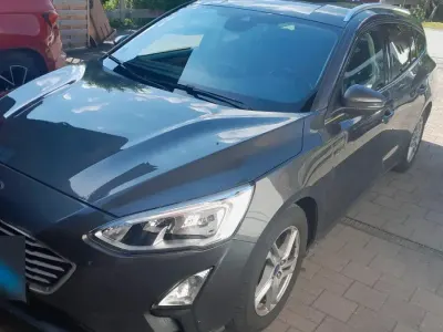 Gebraucht Ford Focus 125 PS (91 kW) 2019 Andere farben Kombi