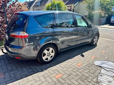 Begagnad Ford S-MAX S 145 HK (106 kW) 2007 Grå Minibuss