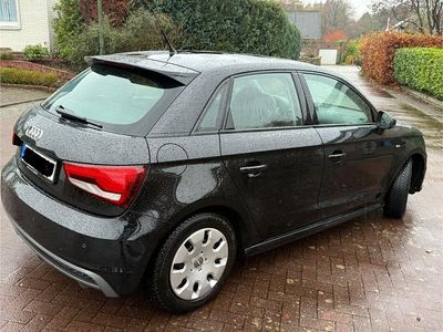 Gebraucht Audi A1 Admired 95 PS (69 kW) 2017 Schwarz Kleinwagen