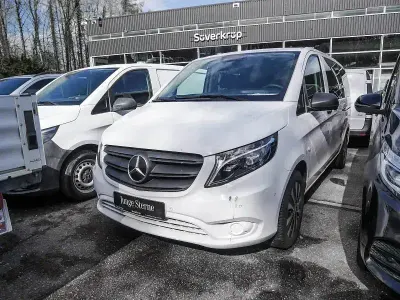 Gebraucht Mercedes Vito 190 PS (139 kW) 2024 Weiß Van