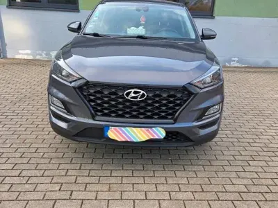 Gebraucht Hyundai Tucson 132 PS (97 kW) 2018 Grau SUV