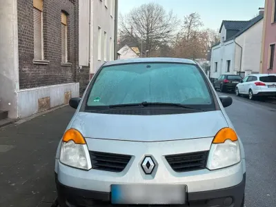 Gebraucht Renault Modus 75 PS (55 kW) 2005 Silber Van / Kleinbus