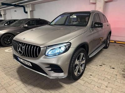 Mercedes GLC300