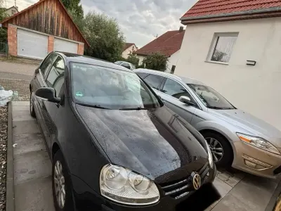 Gebraucht VW Golf V 75 PS (55 kW) 2005 Schwarz Kleinwagen