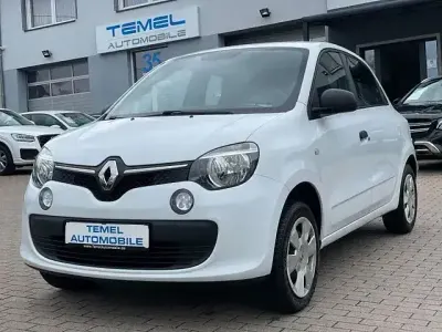 Używany Renault Twingo Life 71 KM (52 kW) 2015 Biały Hatchback