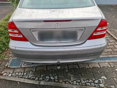 Gebraucht Mercedes C180 143 PS (105 kW) 2003 Grau Limousine
