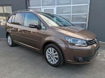 Usata VW Touran Style 105 CV (77 kW) 2011 Marrone Monovolume