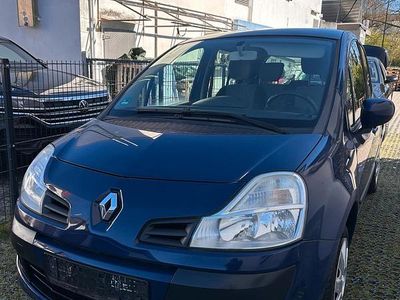 Usado Renault Modus 79 HP (58 kW) 2009 Azul Monovolume