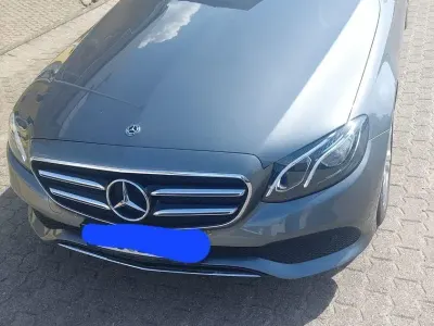 Second-hand Mercedes E220 194 CP (142 kW) 2019 Gri Berlinǎ