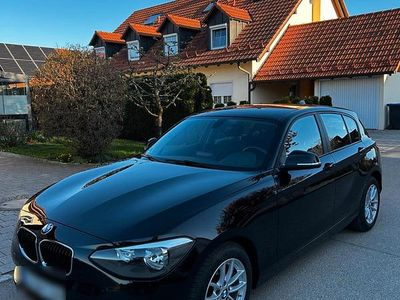 Gebraucht BMW 116 Advantage 136 PS (100 kW) 2014 Schwarz Kleinwagen