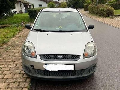 Gebraucht 2006 Ford Fiesta Ambiente Kleinwagen | 700 € (Guter Preis)
