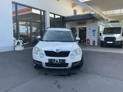 Gebraucht Skoda Yeti Ambition 105 PS (77 kW) 2011 Candyweiss SUV