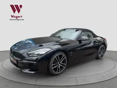 Gebraucht BMW Z4 Shadowline 197 PS (144 kW) 2019 Black sapphire metallic Cabrio