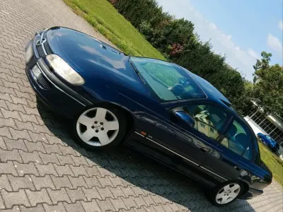 Gebraucht Opel Omega 211 PS (155 kW) 1998 Blau Limousine