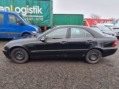 Mercedes C200