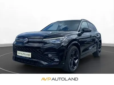 Gebraucht VW Tiguan R-line 150 PS (110 kW) 2025 Schwarz SUV