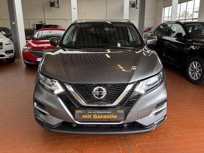 Gebraucht Nissan Qashqai N-Connecta 140 PS (102 kW) 2019 Grau SUV
